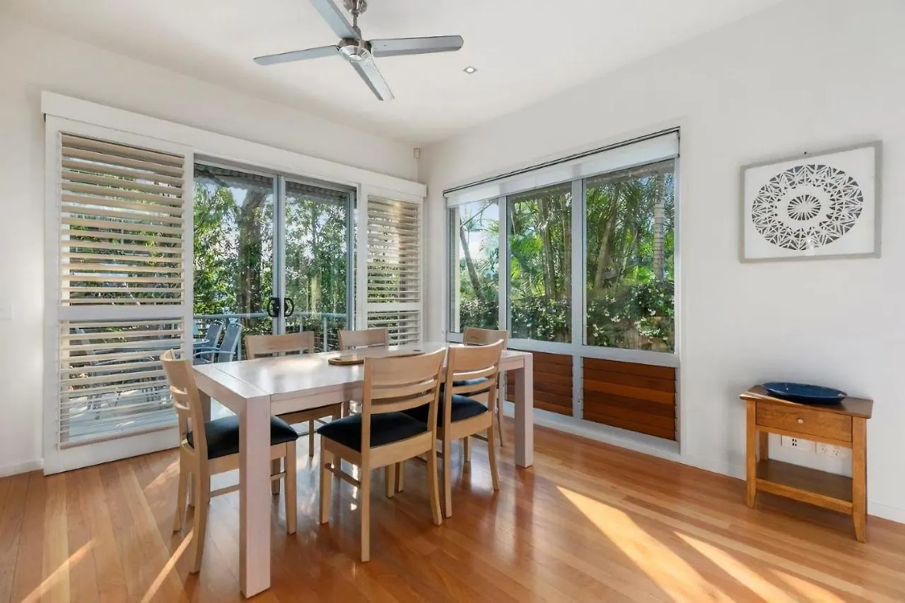 Apartamento Elouera 2 Private Duplex With Views And Pool Sunshine Beach 0*,